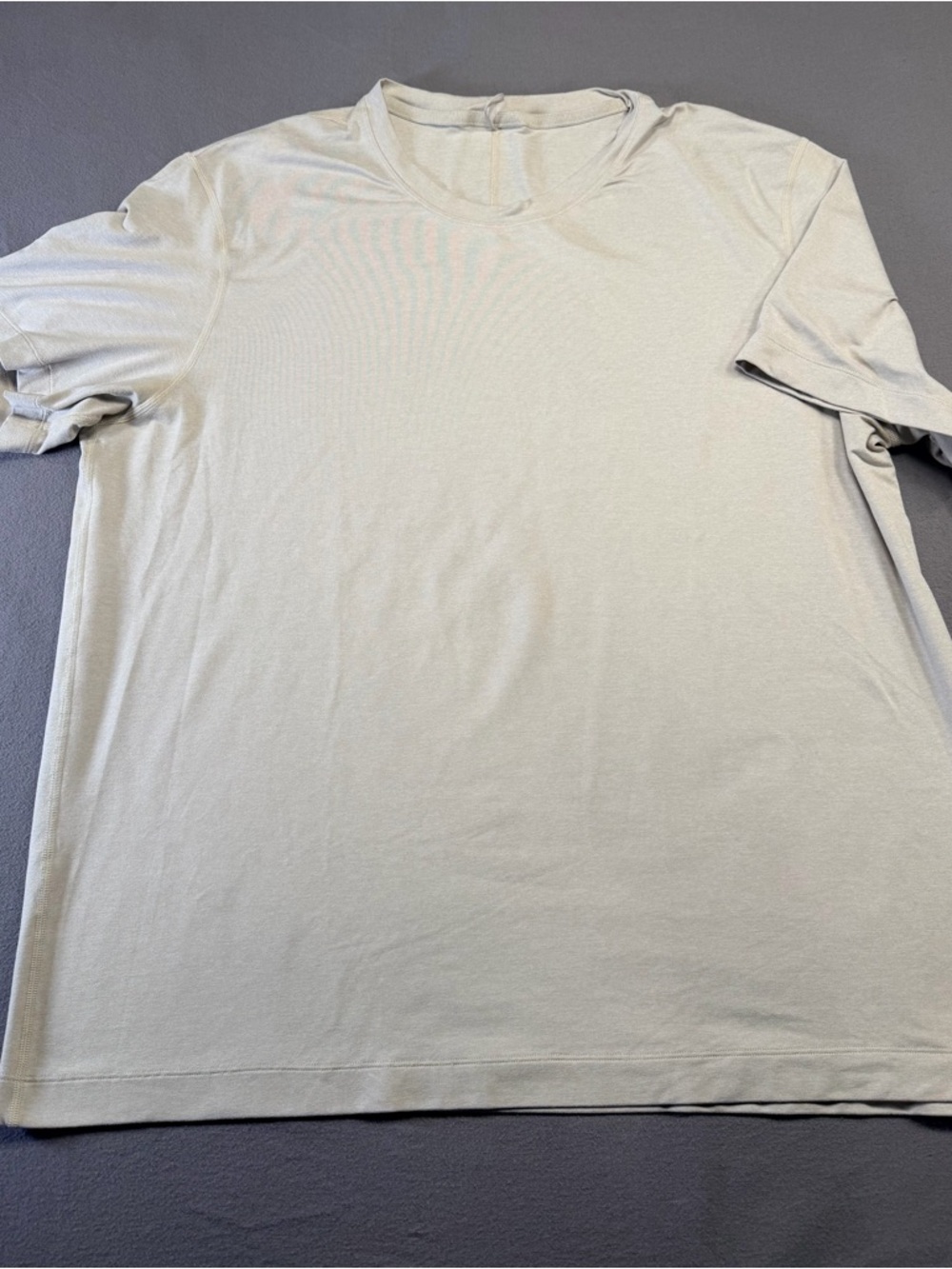 Lululemon Men’s Heathered Bone/Mojave Tan Soft Jersey Short-sleeve Size XXL